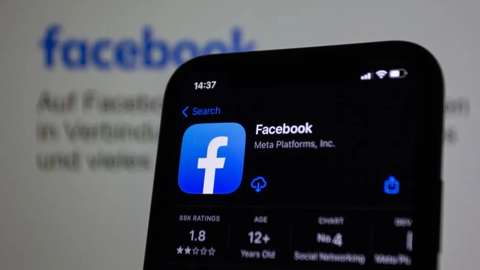 Imagen que muestra cómo el nuevo ranking de Meta con LLMs evalúa creativos y mejora la relevancia de anuncios para anunciantes de paid social en España