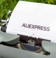 Emprendedor digital analizando las bajas comisiones para vender en AliExpress y optimizar la rentabilidad de su tienda online.