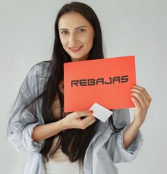Un consultor de e-commerce analiza las categorías más vendidas en Amazon para optimizar la rentabilidad de marcas y vendedores.